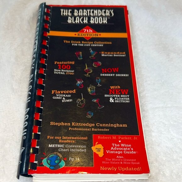 The Bartenders Black Book 7th Edition GREAT CONDITION - Picture 2 of 8